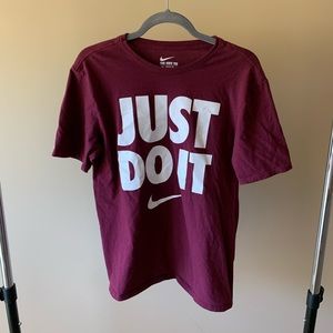 Nike Burgundy Short Sleeve